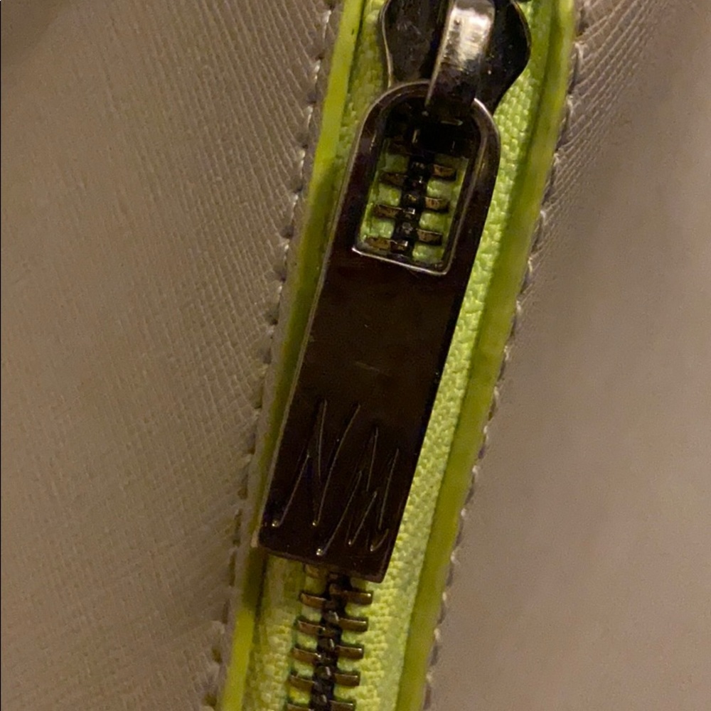 Backpack - Picture 4 of 4